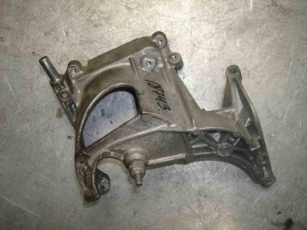 Кронштейн топливного фильтра Citroen  C4 Grand Picasso 2014> б/у