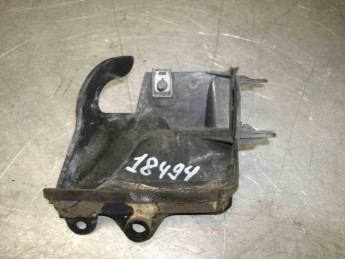 Кронштейн крепления жабо Citroen  C4 Grand Picasso 2014> б/у