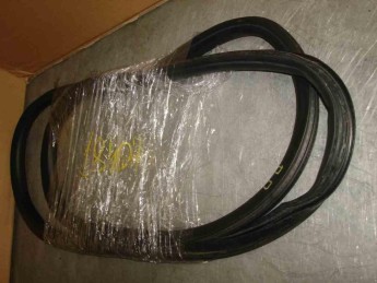 Уплотнитель проёма двери передней Citroen  C4 Grand Picasso 2014> б/у