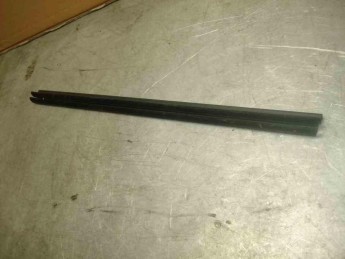 Уплотнитель стекла двери задней левой Citroen  C4 Grand Picasso 2014> б/у