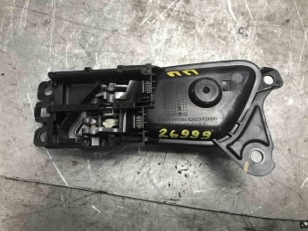 Ручка двери передней правой внутренняя Hyundai  Creta 2016> б/у