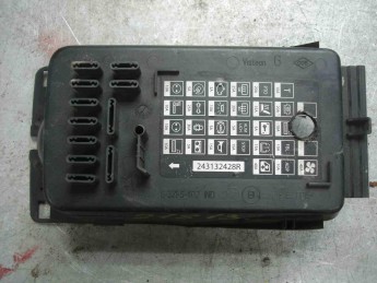 Крышка предохранителей Renault  Master III 2010> б/у