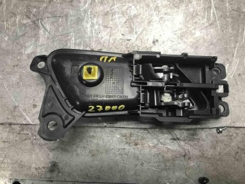 Ручка двери передней левой внутренняя Hyundai  Creta 2016> б/у