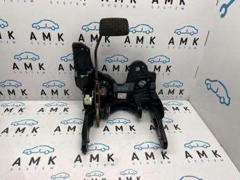 Педаль тормоза Opel  Astra J 2010> б/у