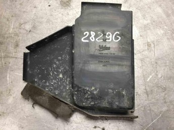 Дефлектор радиатора передний левый Infiniti  QX56/QX80 Z62 2010> б/у