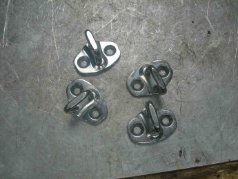 Ответная часть замка двери (4шт.) Land Rover  Range Rover Sport 2013> б/у