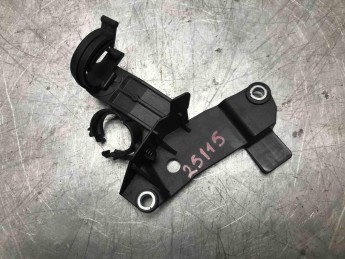 Кронштейн BMW  X4 G02 2018> б/у