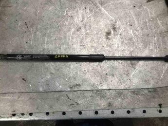 Амортизатор двери багажника Hyundai  Creta 2016> б/у