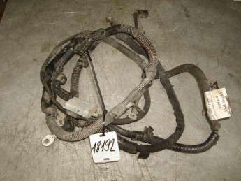 Провод аккумулятора плюсовой Citroen  C4 Grand Picasso 2014> б/у