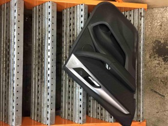 Обшивка двери BMW  X3 G01 2017> б/у