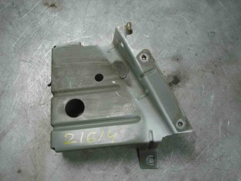 Кронштейн крыла переднего правого Renault  Master III 2010> б/у