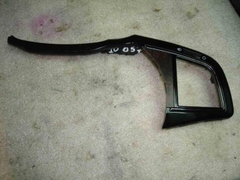 Накладка на торпедо Kia  Quoris 2012> б/у