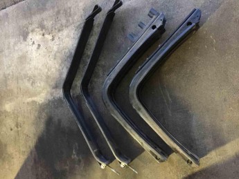 Комплект креплений бензобака Faw  j7 2023> б/у