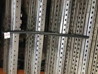 Молдинг стекла двери задней левой Hyundai  Kona 2017> б/у