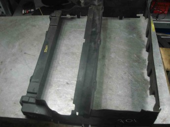 Воздуховод радиатора Land Rover  Range Rover Sport 2013> б/у