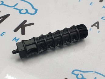 Направляющая масляного фильтра  Opel  Astra J 2010> б/у