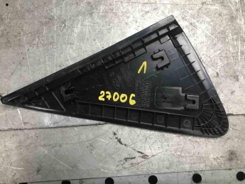 Молдинг крыла задний левый Hyundai  Creta 2016> б/у