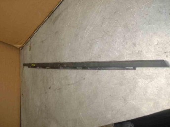 Молдинг стекла двери передней правой Citroen  C4 Grand Picasso 2014> б/у