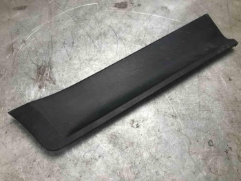Накладка двери задней правой нижняя Hyundai Creta 2016> б/у Накладка двери задней правой нижняя Hyundai Creta 2016> б/у
