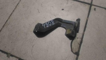 Кронштейн бампера заднего правый Kia  Quoris 2012> б/у