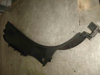 Накладка стойки задней левая Citroen  C4 Grand Picasso 2014> б/у