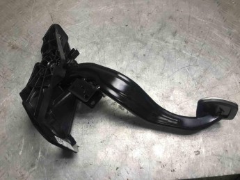 Педаль тормоза с кронштейном BMW  X4 G02 2018> б/у