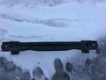 Усилитель заднего бампера  VW  Tiguan 2017> б/у