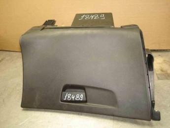 Бардачок Citroen  C4 Grand Picasso 2014> б/у