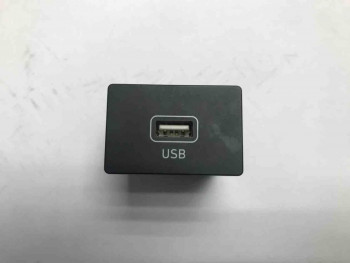 Блок USB Hyundai  Creta 2016> б/у