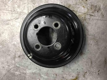 Шкив помпы Kia  Quoris 2012> б/у