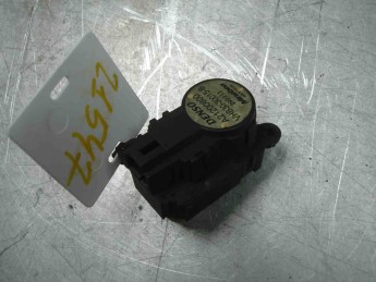 Моторчик заслонки отопителя Renault  Master III 2010> б/у