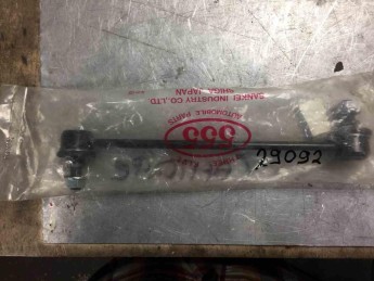 Стойка переднего стабилизатора левая Hyundai  Santa Fe Grand 2013> б/у