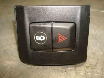 Кнопка аварийной сигнализации BMW  X4 G02 2018> б/у