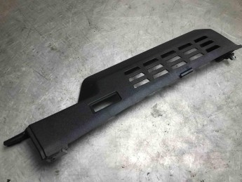 Накладка пояса кузова левая BMW  X4 G02 2018> б/у