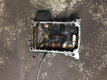 Поддон маслянный Kia  Quoris 2012> б/у