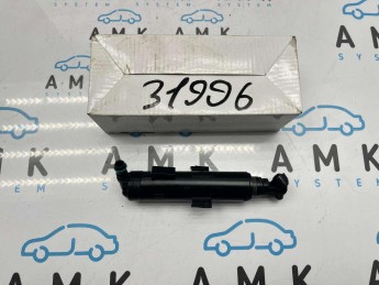 Форсунка омывателя фары левая Audi  A1 2010> б/у