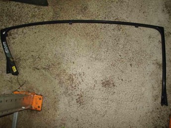 Накладка двери задней правой Kia  Quoris 2012> б/у