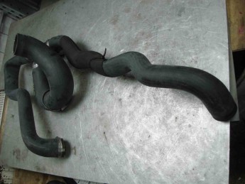 Патрубок интеркулера Land Rover  Range Rover Sport 2013> б/у