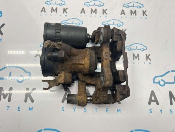 Суппорт BMW  X1 F48 2014> б/у