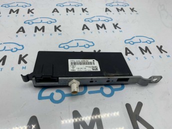 Антенна левая Porsche  Cayenne 2010> б/у