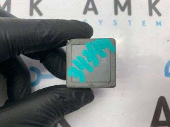 Реле Volvo  S60 2010> б/у