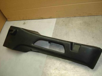 Накладка багажника левая Citroen  C4 Grand Picasso 2014> б/у