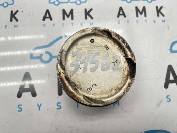 Поршень  Hyundai  i40 2011> б/у