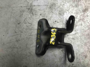 Петля двери Hyundai  Creta 2016> б/у