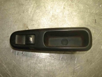 Кнопка стеклоподъемника задняя левая Citroen  C4 Grand Picasso 2014> б/у