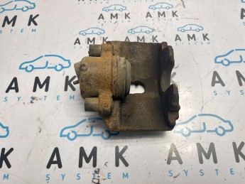 Суппорт тормозной передний правый Audi  A1 2010> б/у