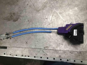 Замок двери задний правый Hyundai  Creta 2016> б/у