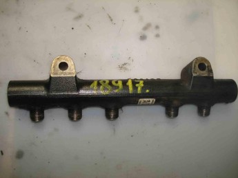 Рейка топливная (рампа) Citroen  C4 Grand Picasso 2014> б/у