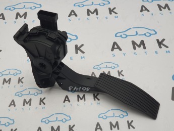 Педаль газа  Opel  Astra J 2010> б/у