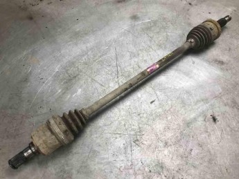 Полуось задняя левая Hyundai  Creta 2016> б/у